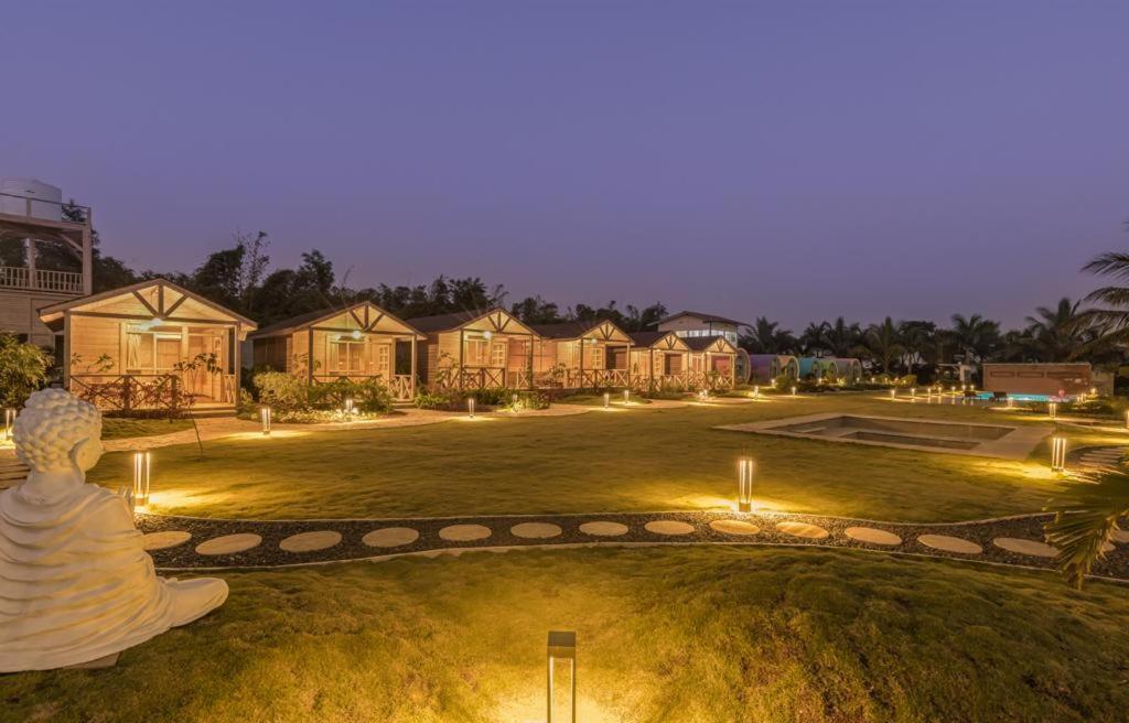 Waterscape Retreat Girnāre Exterior photo