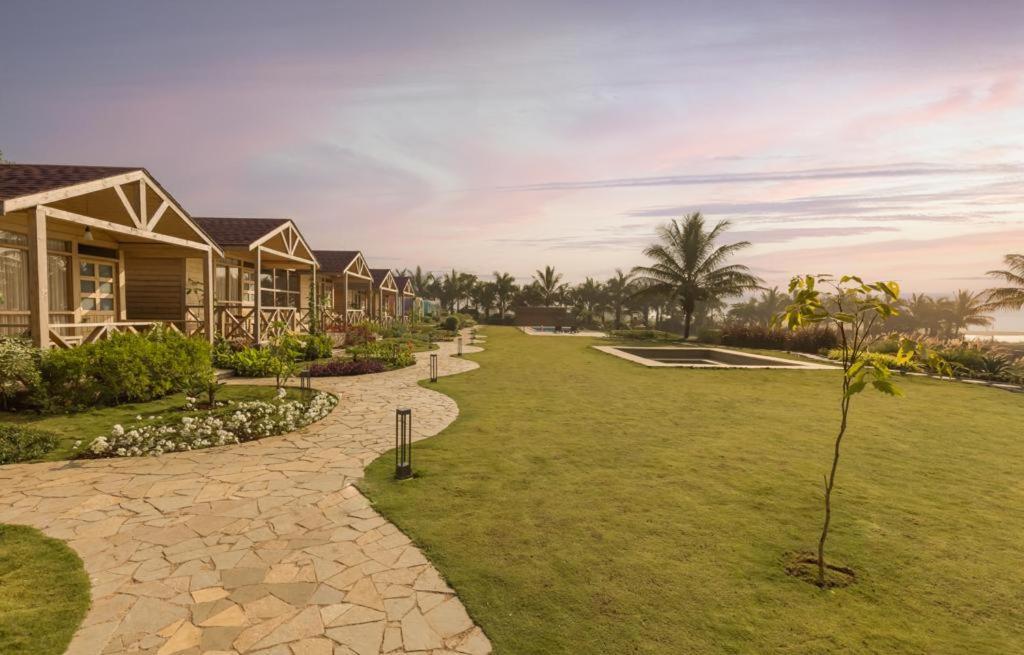 Waterscape Retreat Girnāre Exterior photo